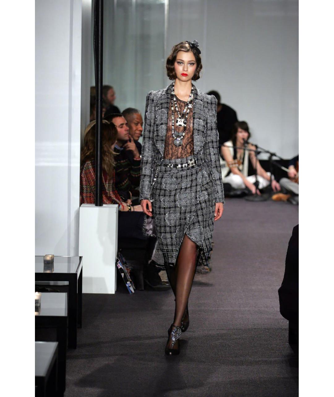 CHANEL Серый твидовый жакет/пиджак, фото 2