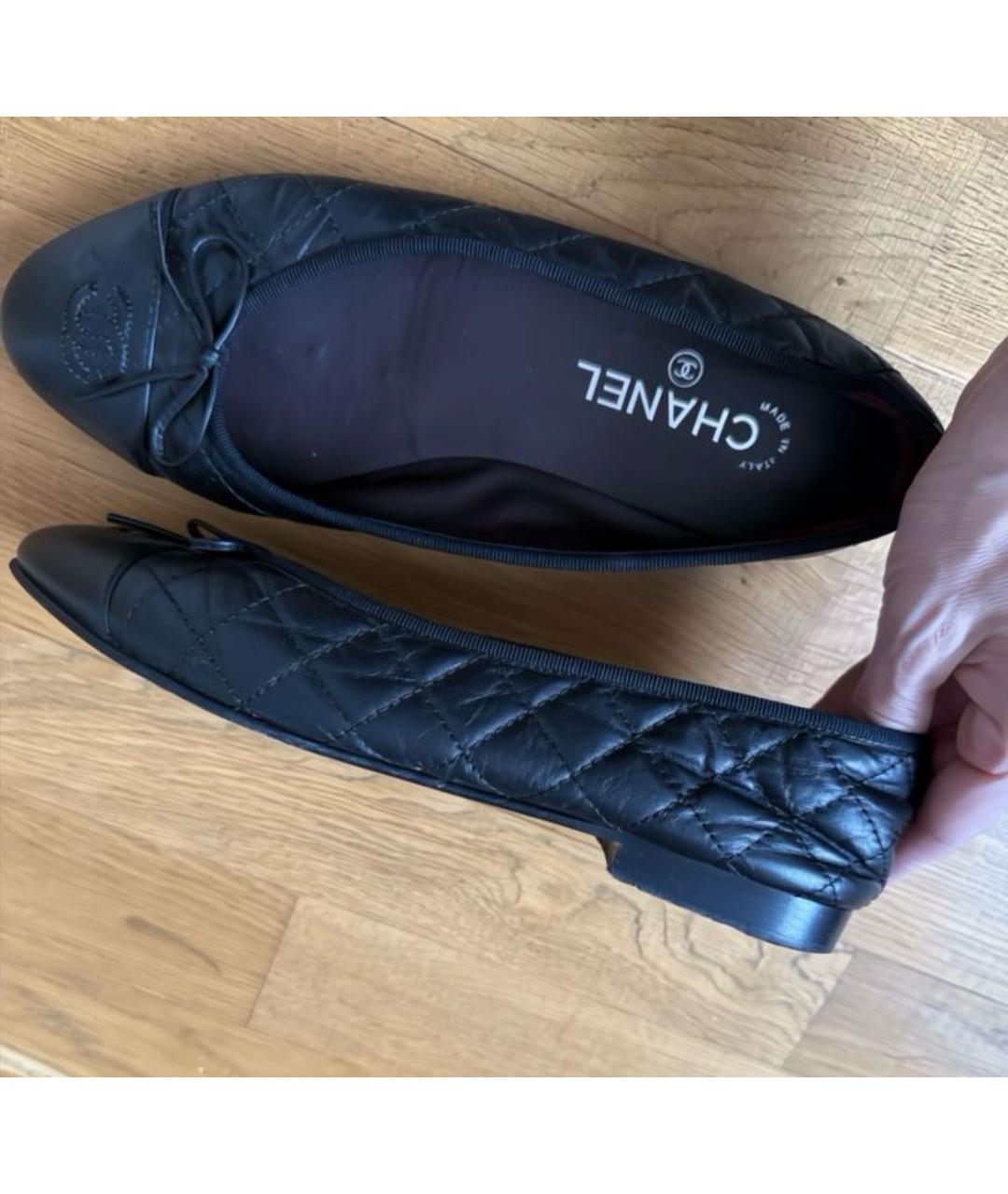 CHANEL Черные кожаные балетки, фото 6