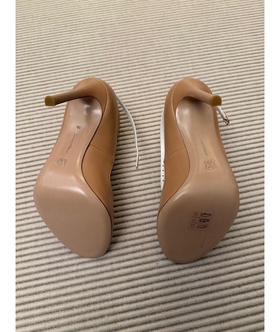 GIANVITO ROSSI Бежевые кожаные туфли, фото 4