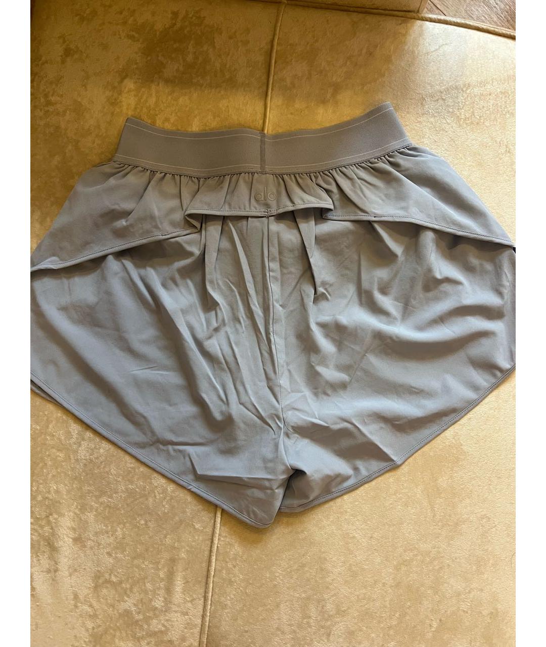 ALO YOGA Голубые полиэстеровые спортивные брюки и шорты, фото 5