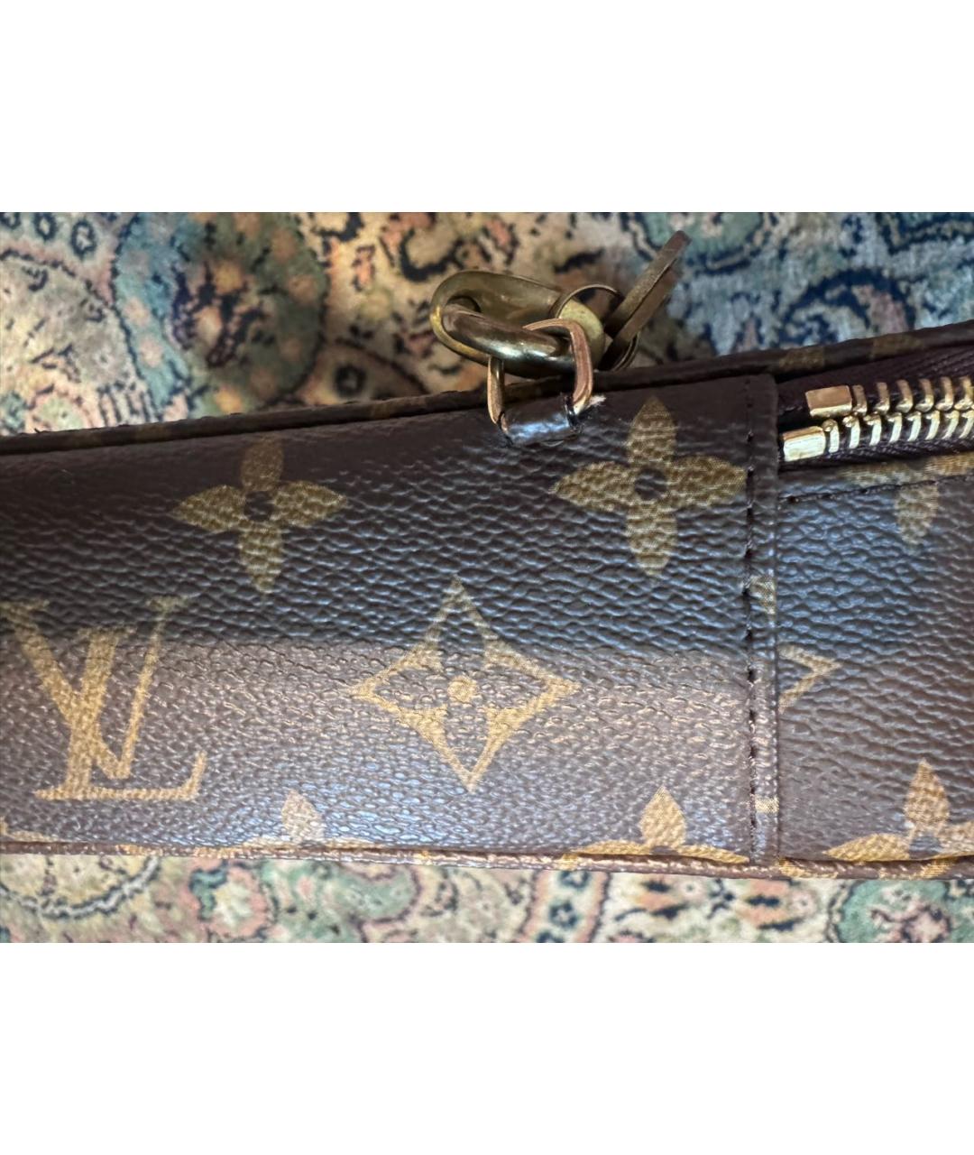 LOUIS VUITTON Коричневая косметичка, фото 8