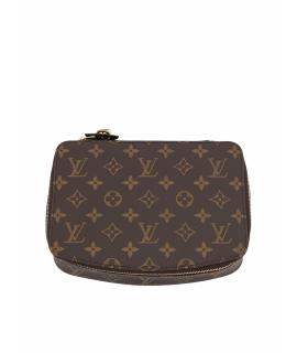 LOUIS VUITTON Косметичка