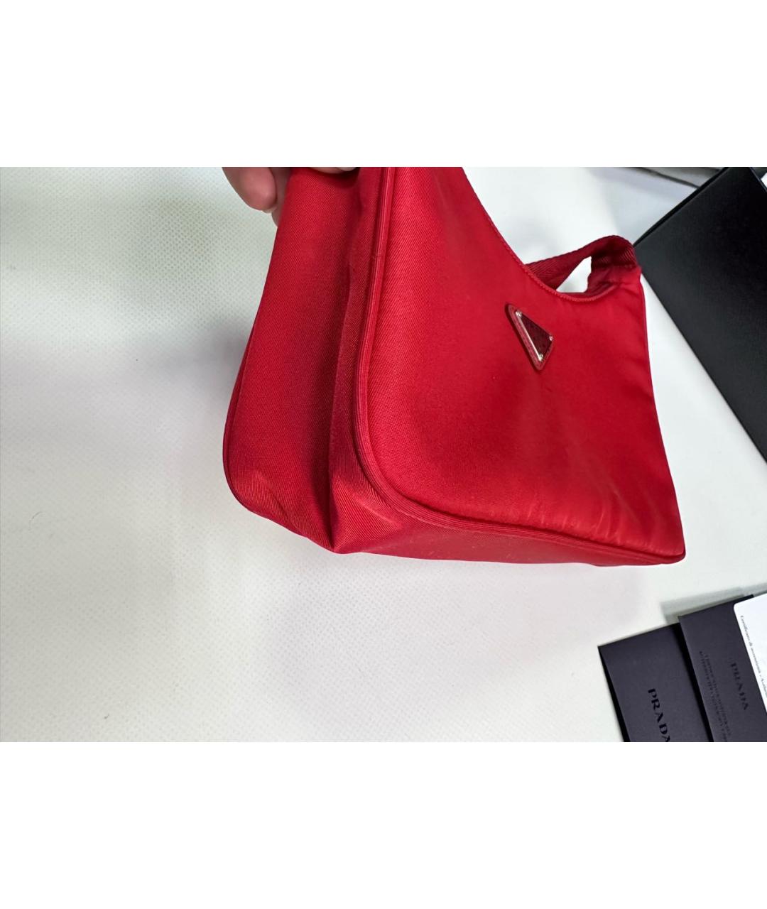 PRADA Красная тканевая сумка с короткими ручками, фото 6