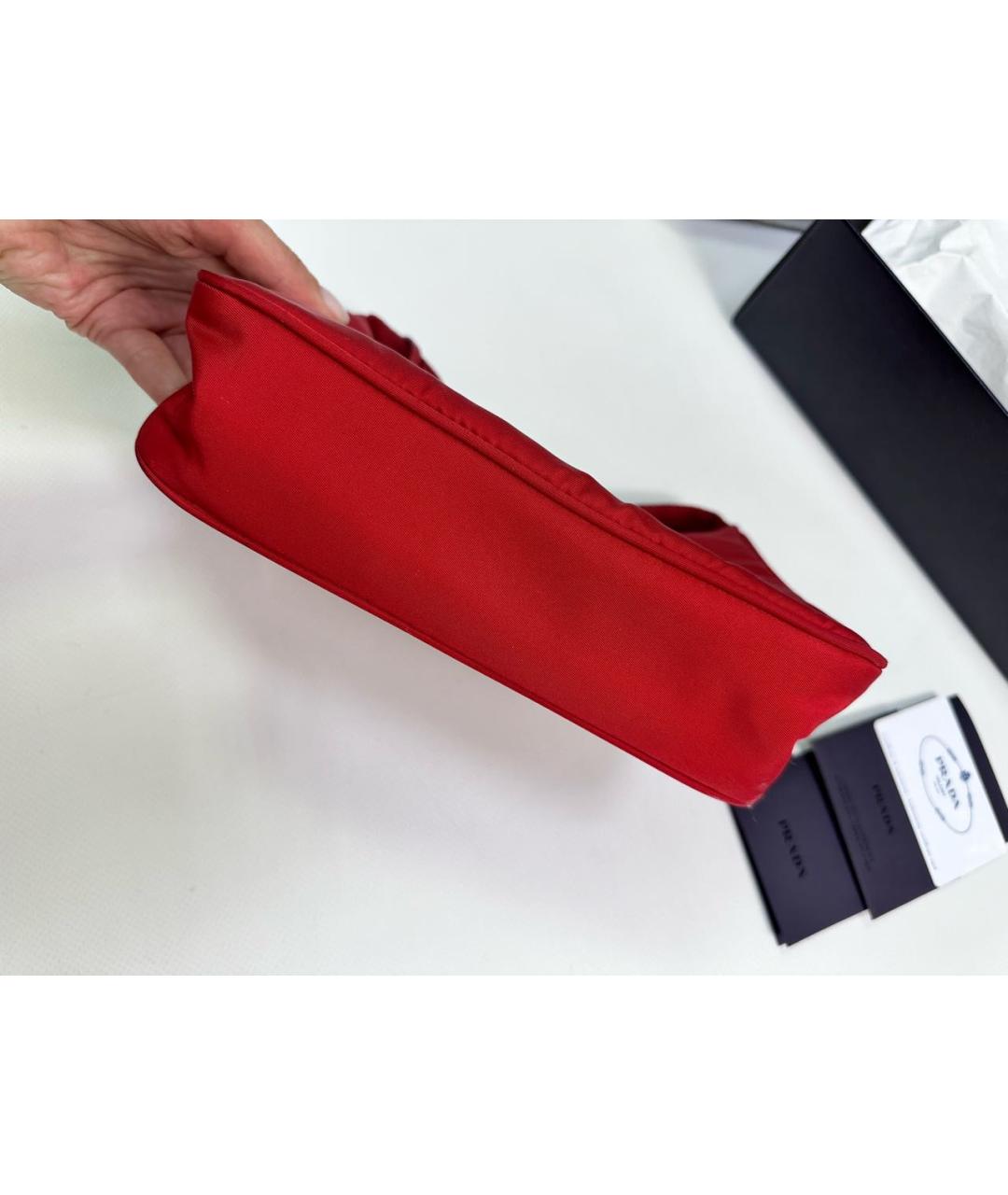 PRADA Красная тканевая сумка с короткими ручками, фото 8