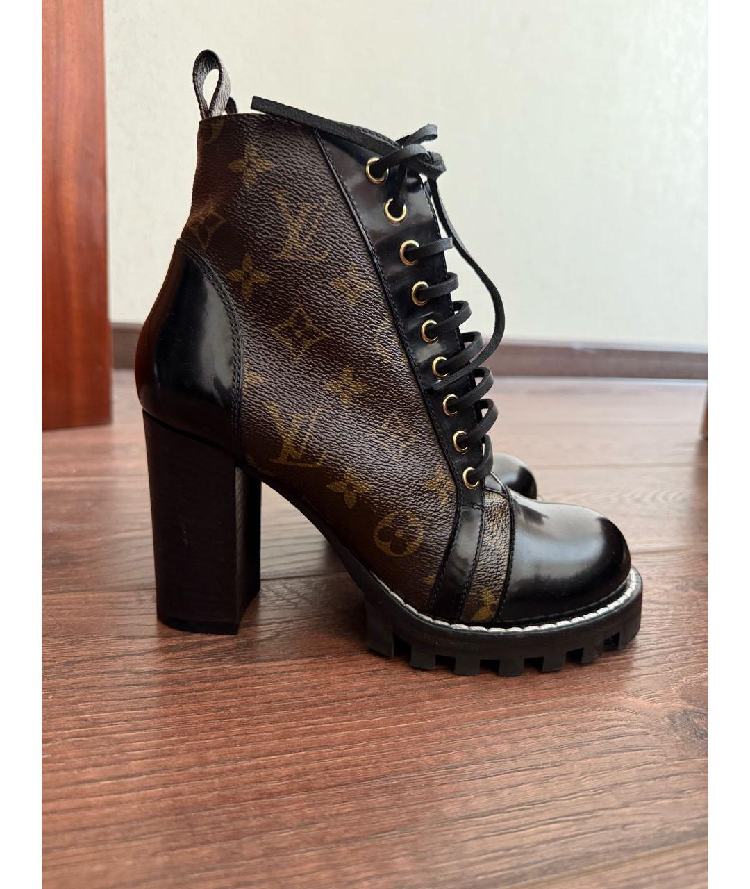 LOUIS VUITTON Коричневые ботильоны, фото 5
