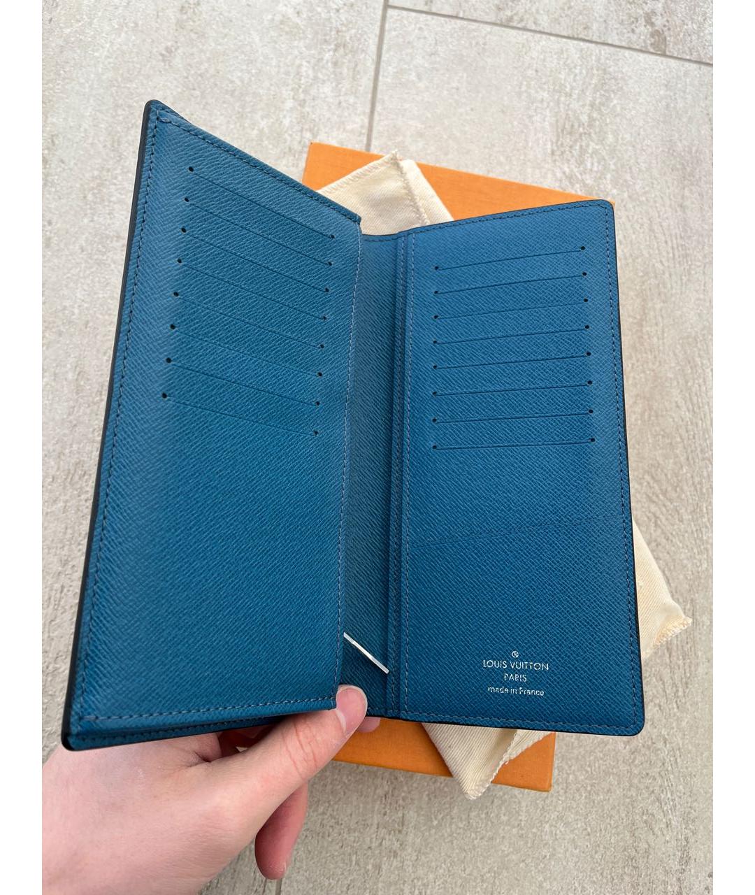 LOUIS VUITTON Черный кожаный кошелек, фото 3