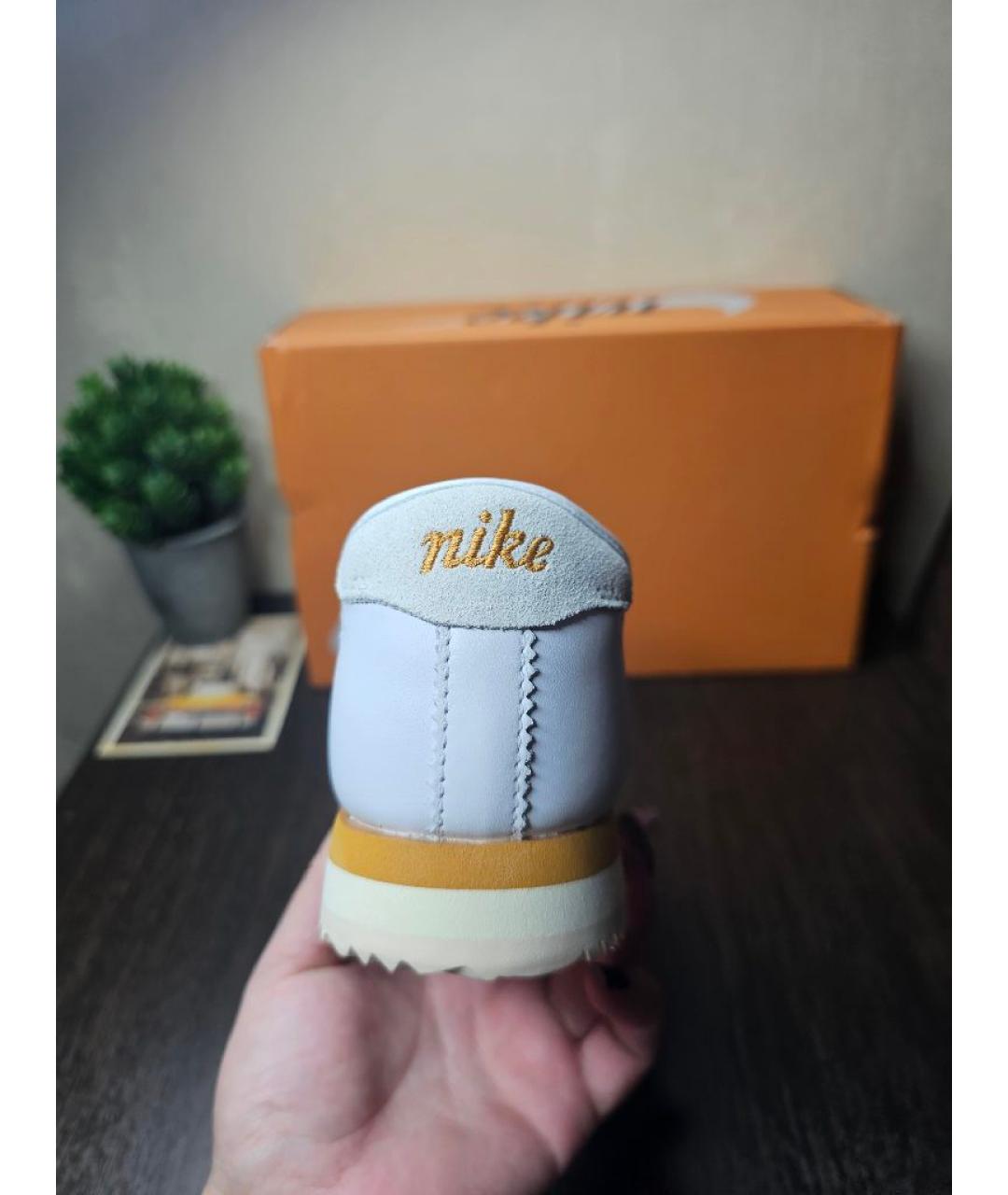 NIKE Белые кожаные кроссовки, фото 4