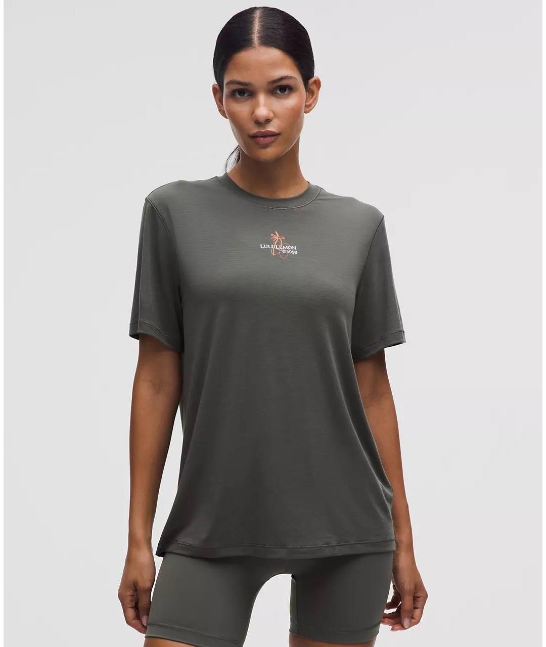 Lululemon Хаки полиэстеровая футболка, фото 2