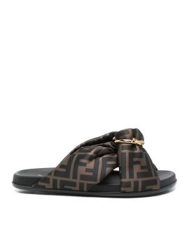 FENDI Сандалии