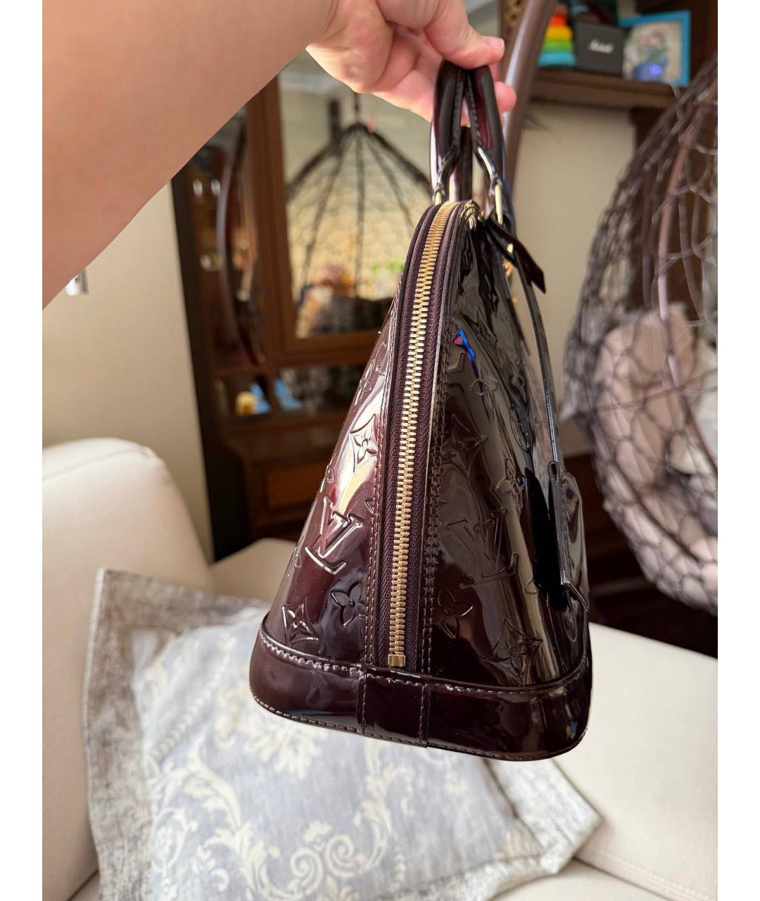 LOUIS VUITTON Коричневая сумка тоут из лакированной кожи, фото 2