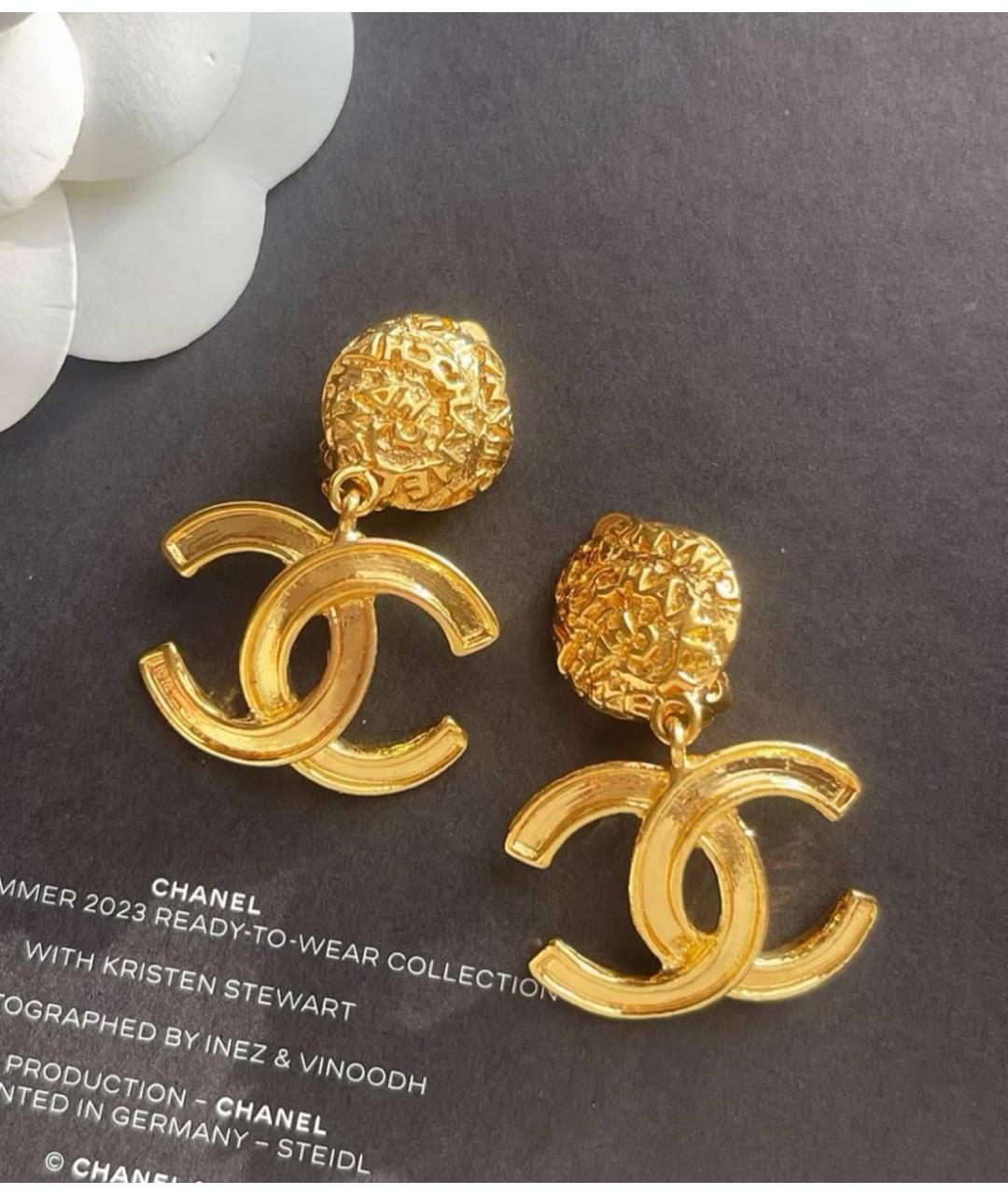 CHANEL Золотые клипсы, фото 3