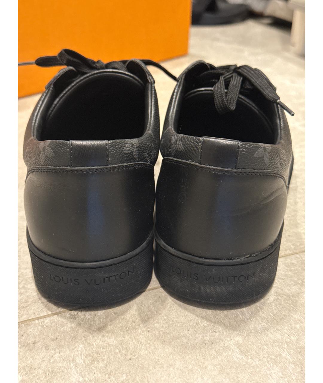 LOUIS VUITTON Черные кожаные низкие кроссовки / кеды, фото 5