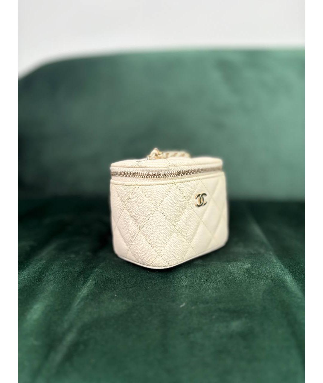 CHANEL Белая кожаная сумка через плечо, фото 5