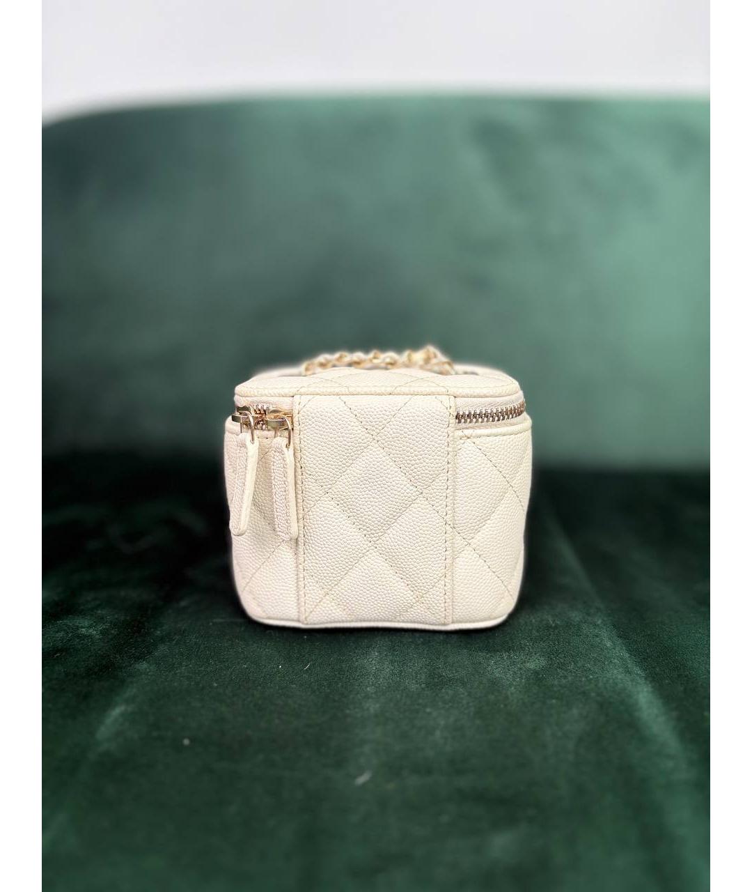 CHANEL Белая кожаная сумка через плечо, фото 3
