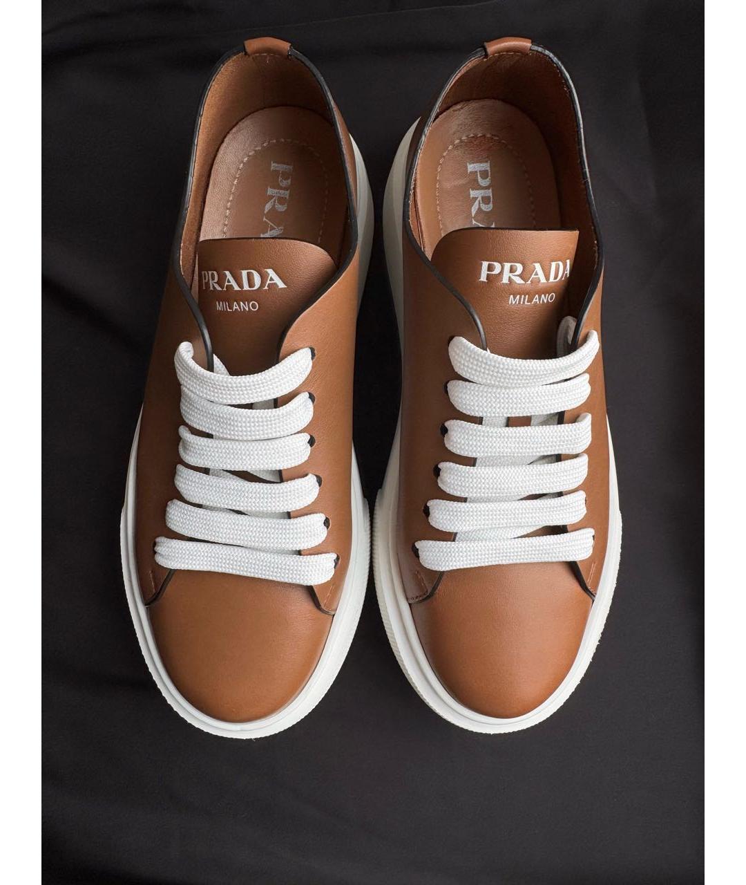 PRADA Коричневые кожаные кеды, фото 2