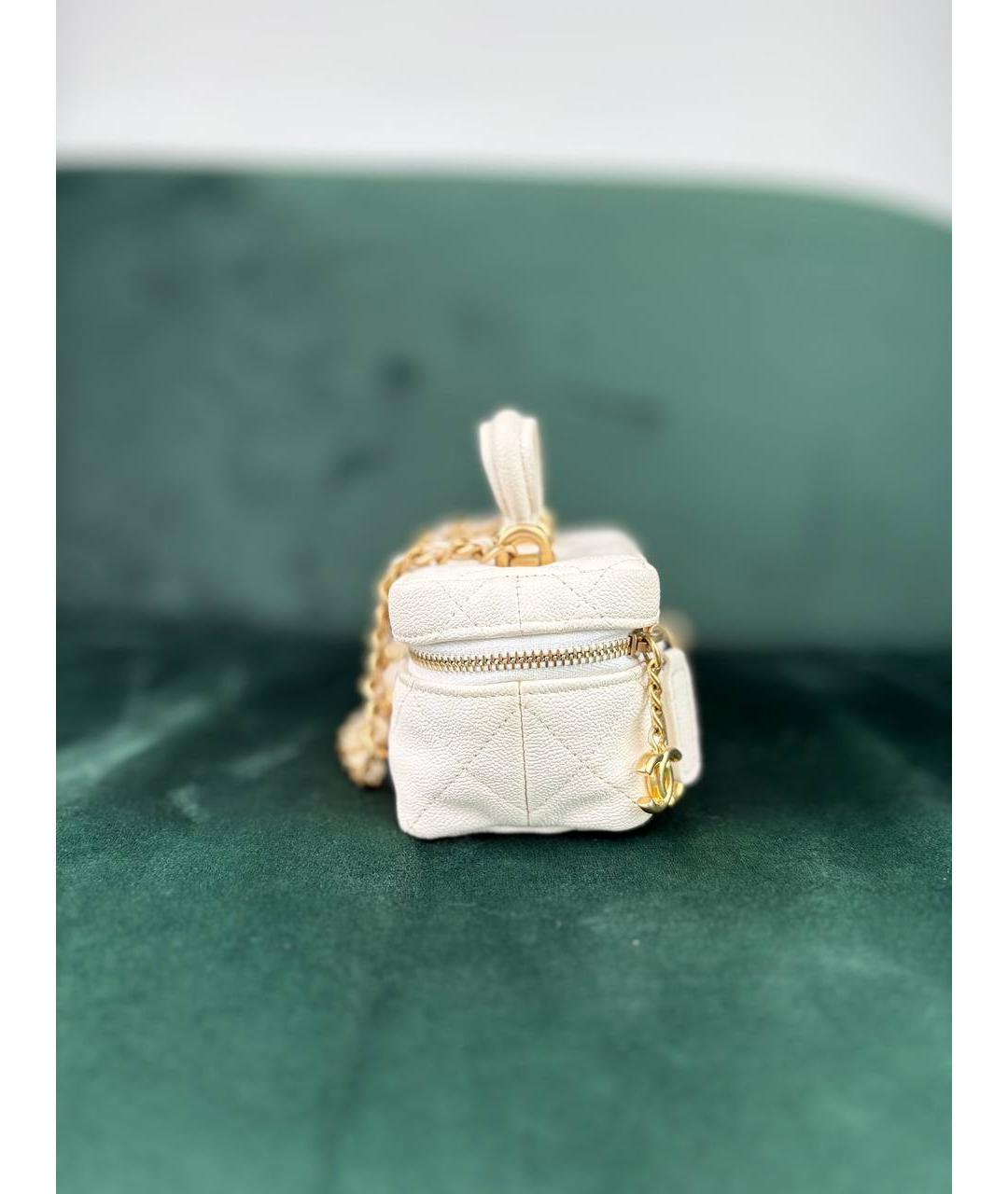CHANEL Белая кожаная сумка через плечо, фото 2