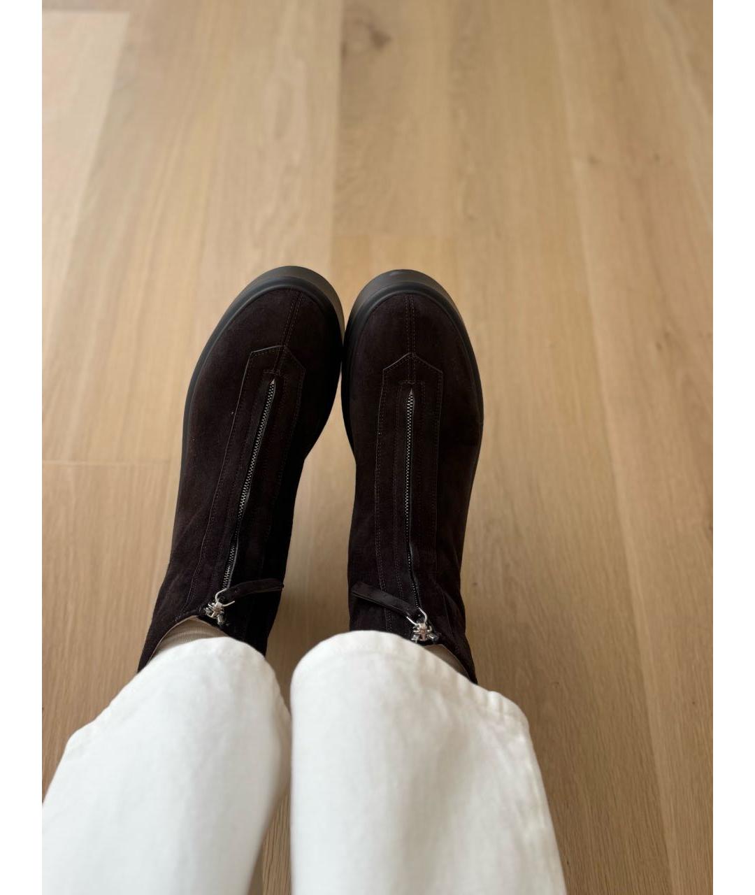 THE ROW Коричневые замшевые сапоги, фото 2