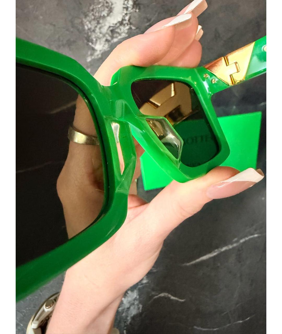 BOTTEGA VENETA Зеленые пластиковые солнцезащитные очки, фото 8