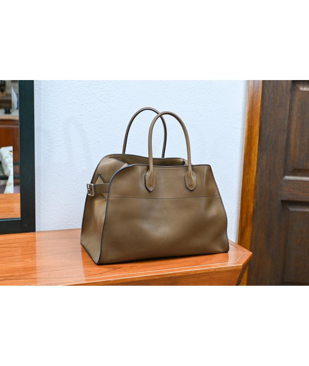 THE ROW Горчичная кожаная сумка тоут, фото 2