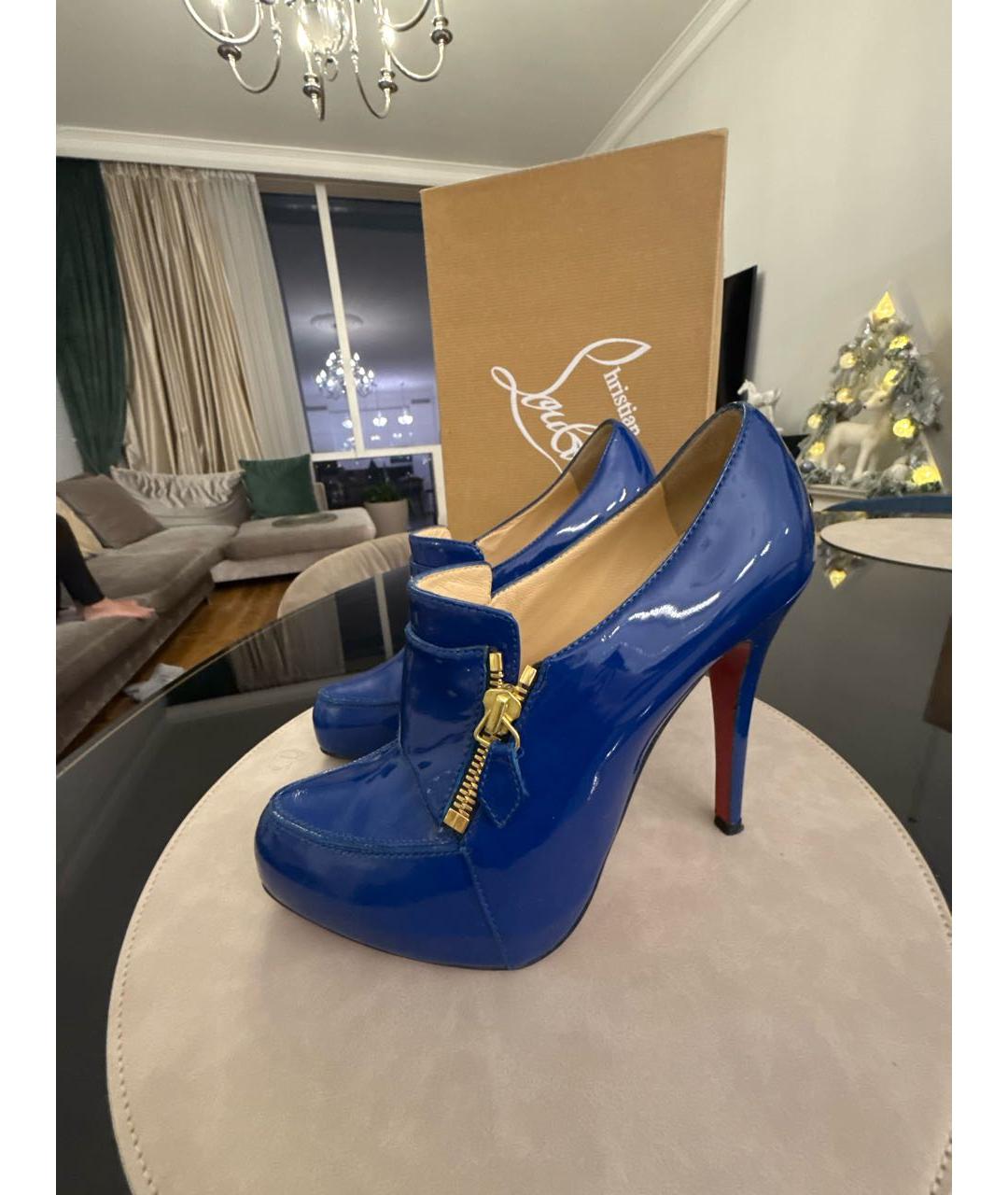 CHRISTIAN LOUBOUTIN Синие ботильоны из лакированной кожи, фото 6