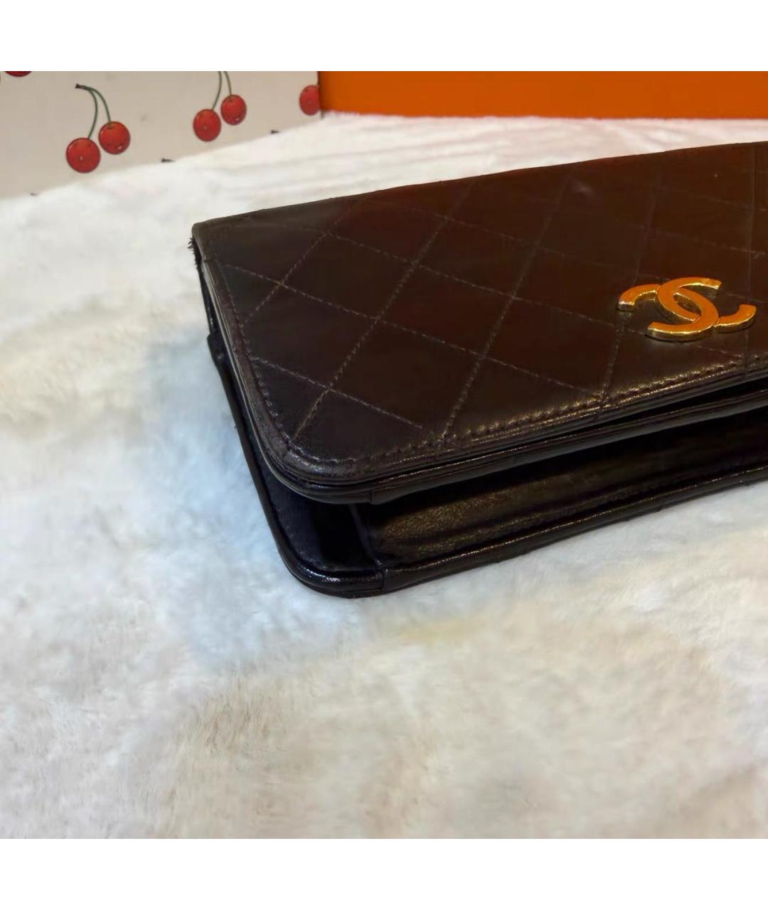 CHANEL Черная кожаная сумка через плечо, фото 4