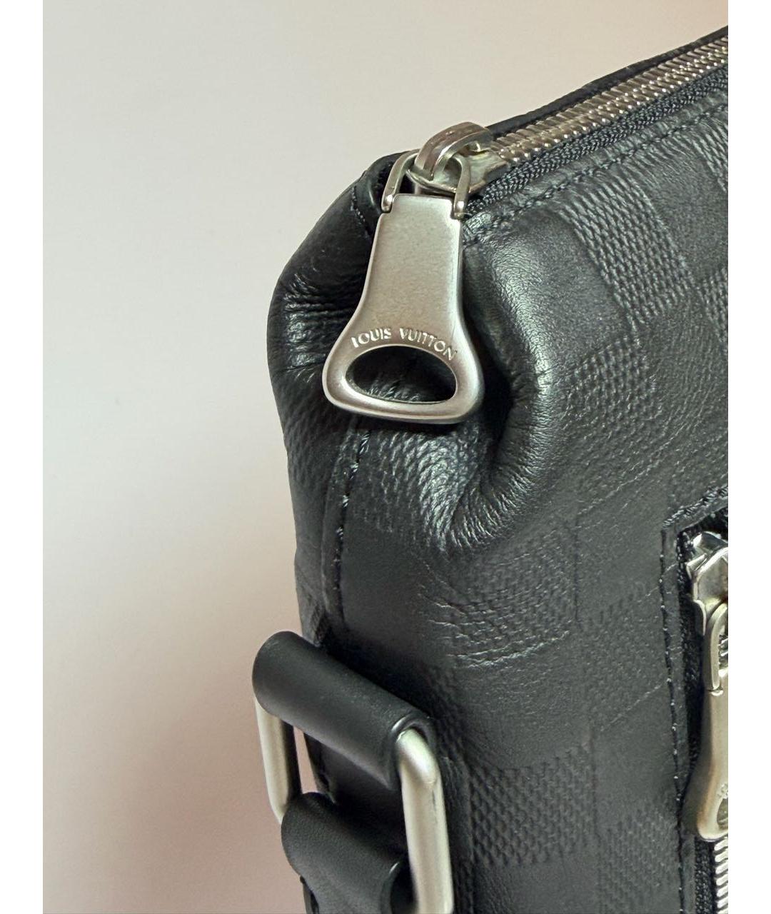 LOUIS VUITTON Черная кожаная сумка на плечо, фото 6