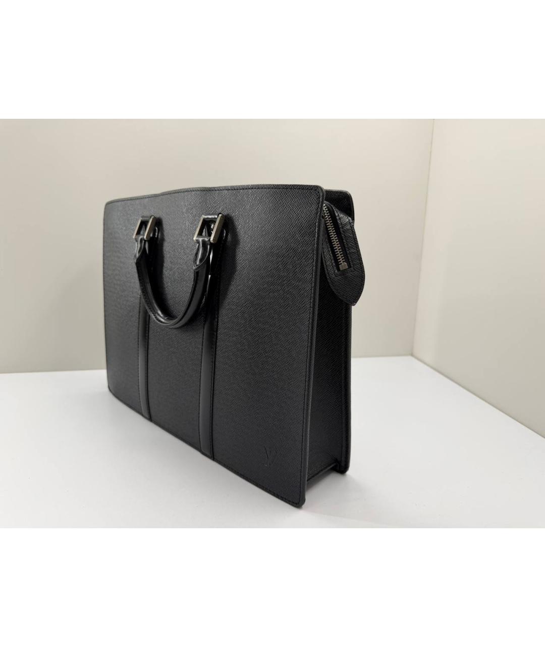 LOUIS VUITTON Черный портфель из лакированной кожи, фото 6