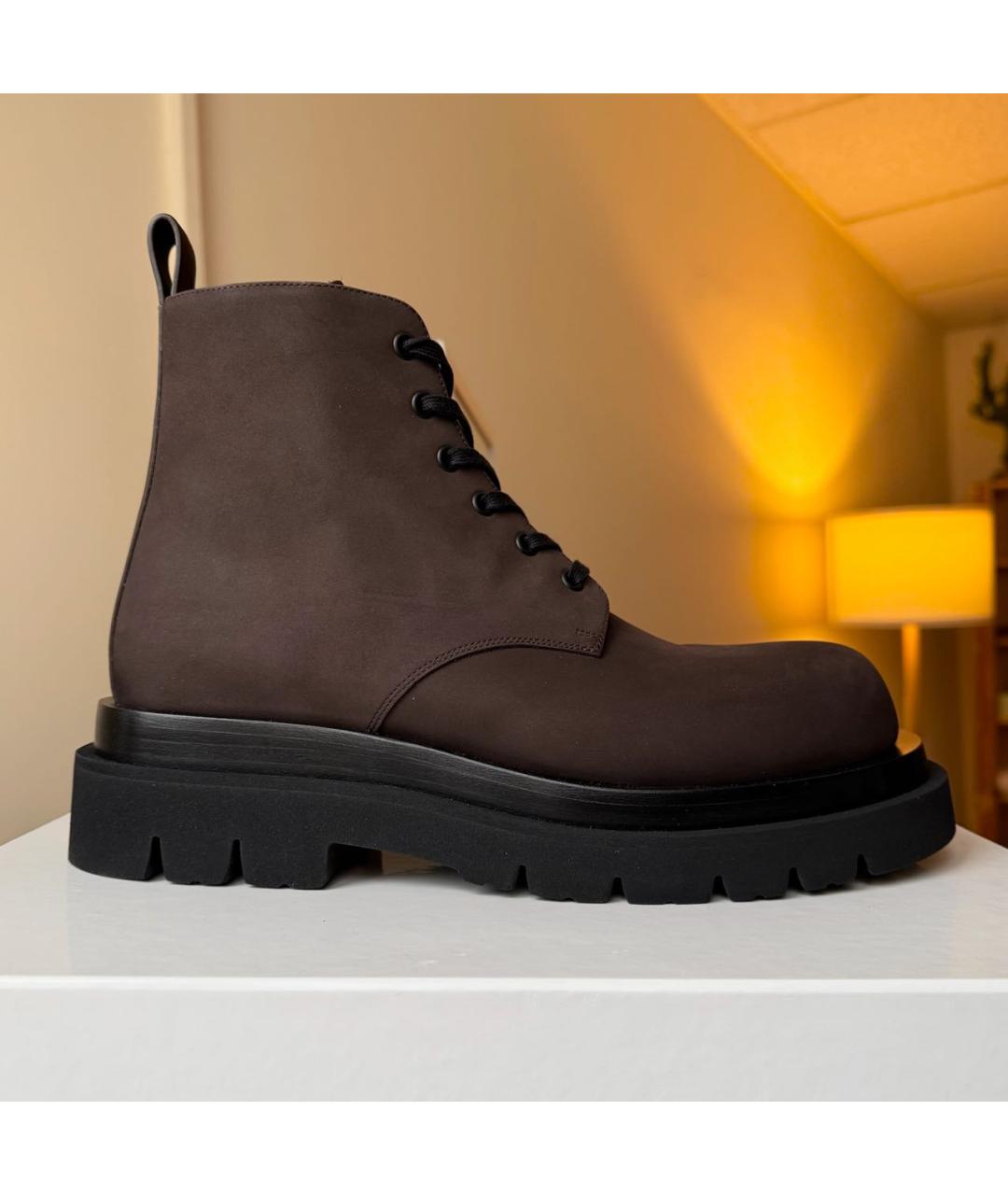 BOTTEGA VENETA Коричневые нубуковые высокие ботинки, фото 8