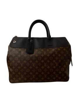 LOUIS VUITTON Дорожная и спортивная сумка