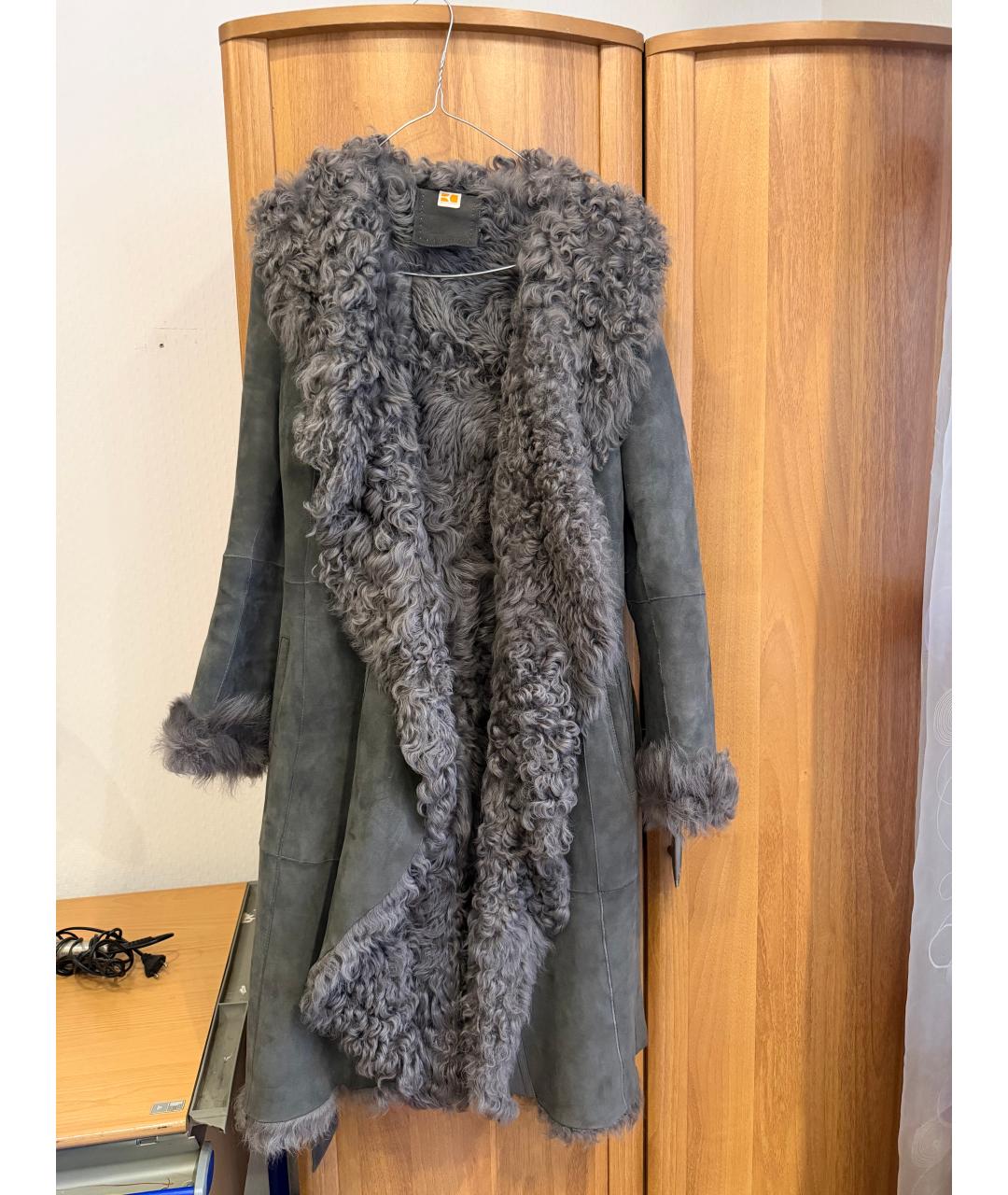 HUGO BOSS Серая замшевая дубленка, фото 4