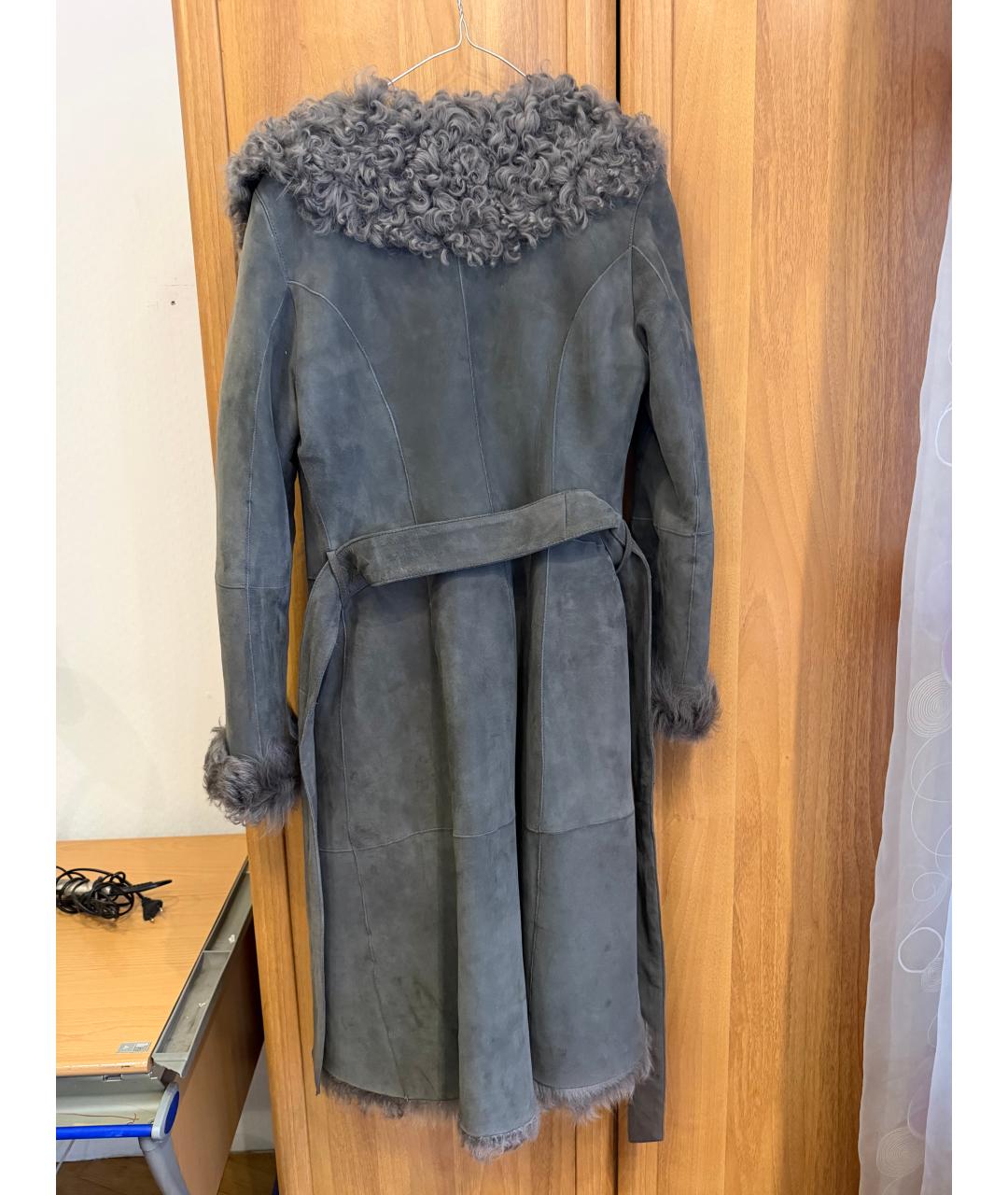 HUGO BOSS Серая замшевая дубленка, фото 3