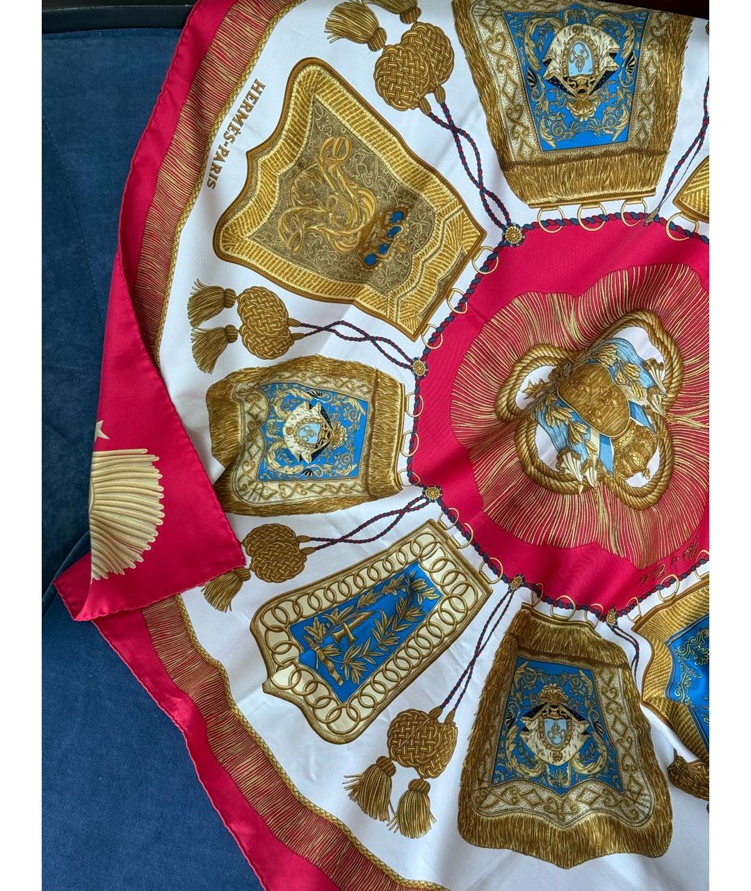 HERMES Красный шелковый платок, фото 2