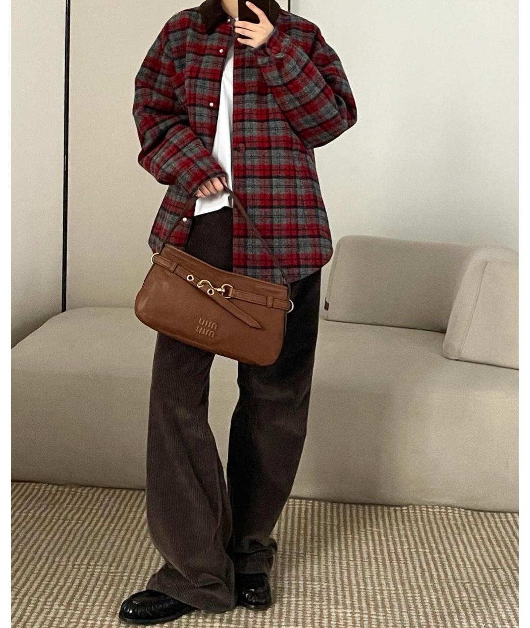 MIU MIU Коричневая кожаная сумка через плечо, фото 6