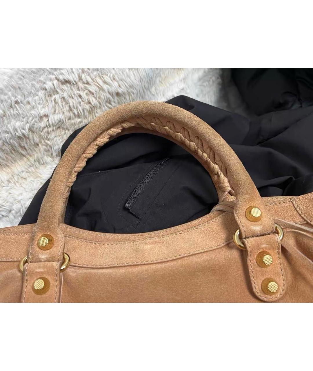 BALENCIAGA Бежевая замшевая сумка с короткими ручками, фото 7