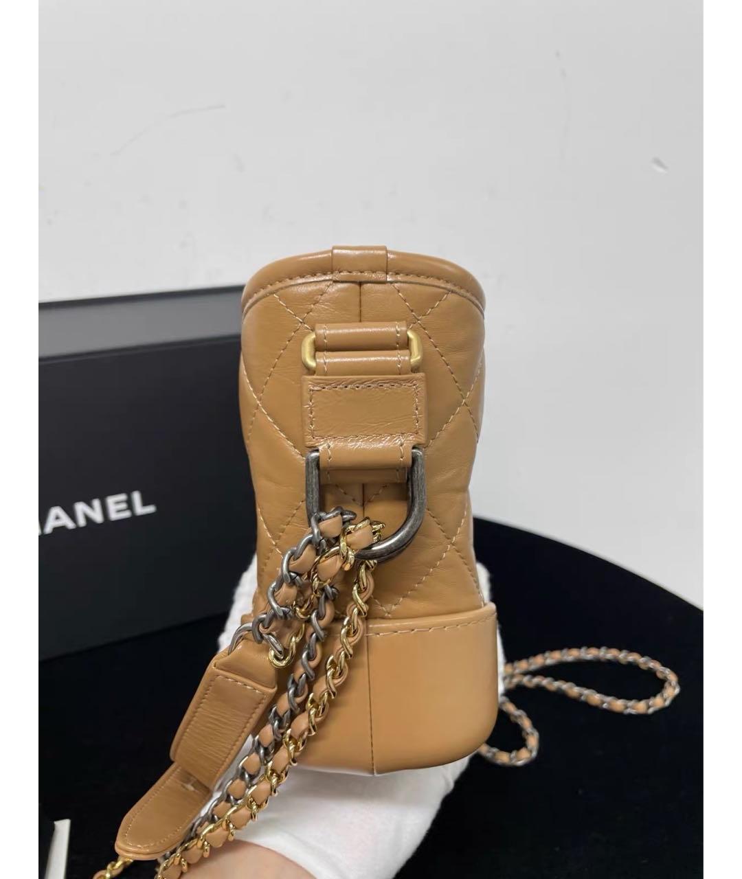 CHANEL Бежевая кожаная сумка через плечо, фото 5
