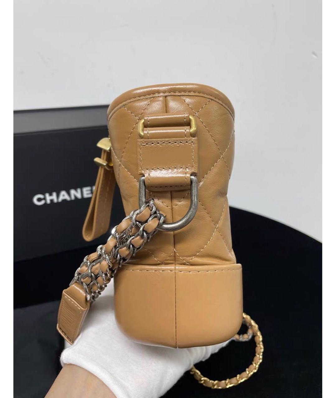 CHANEL Бежевая кожаная сумка через плечо, фото 6