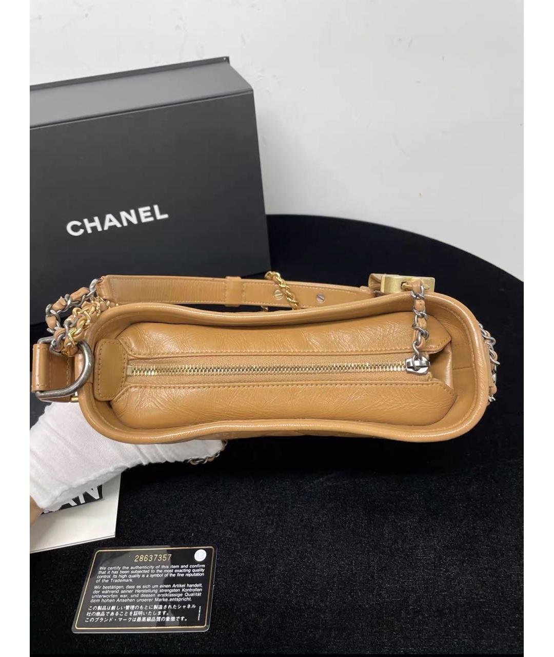 CHANEL Бежевая кожаная сумка через плечо, фото 7