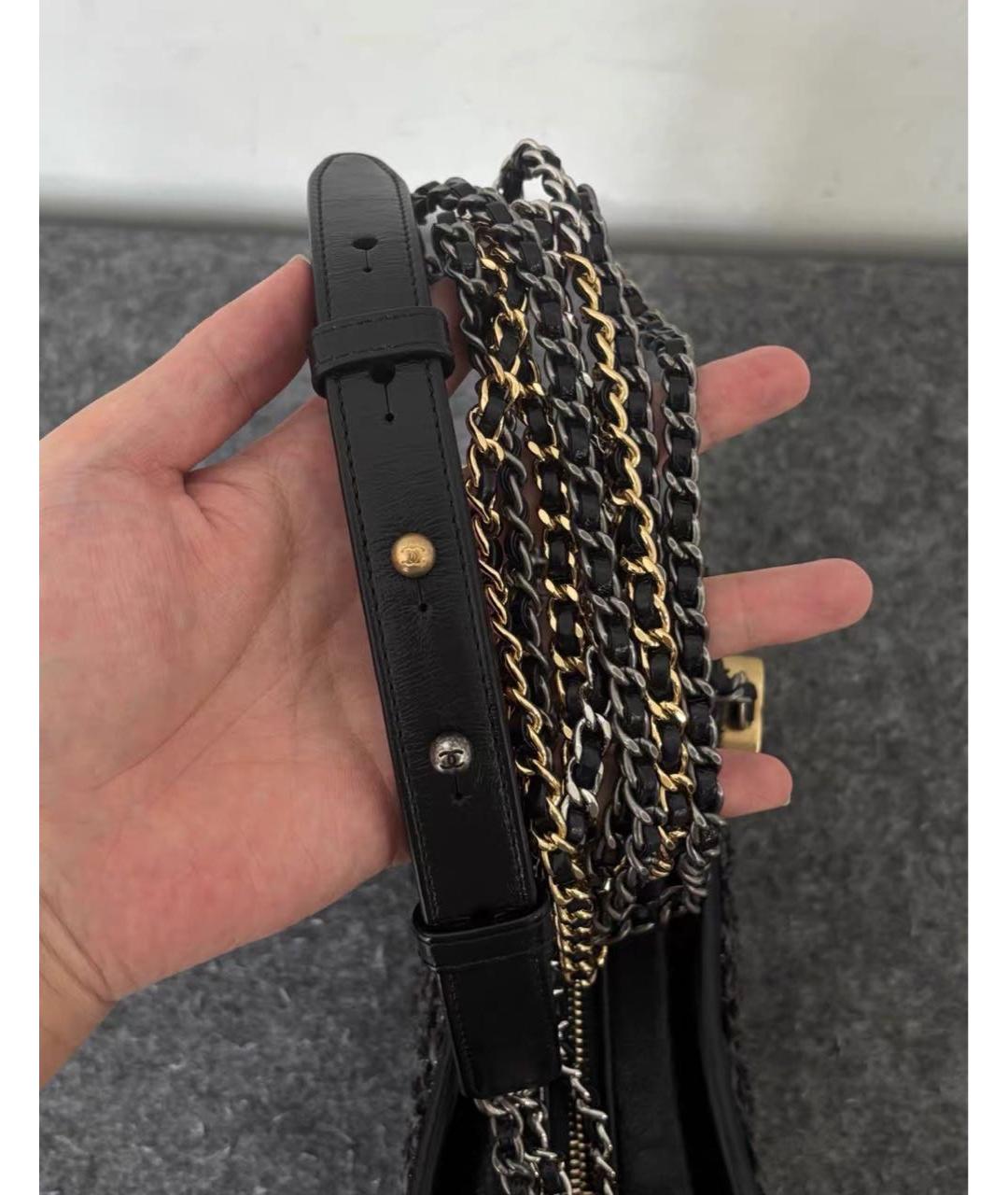 CHANEL Черная кожаная сумка через плечо, фото 8