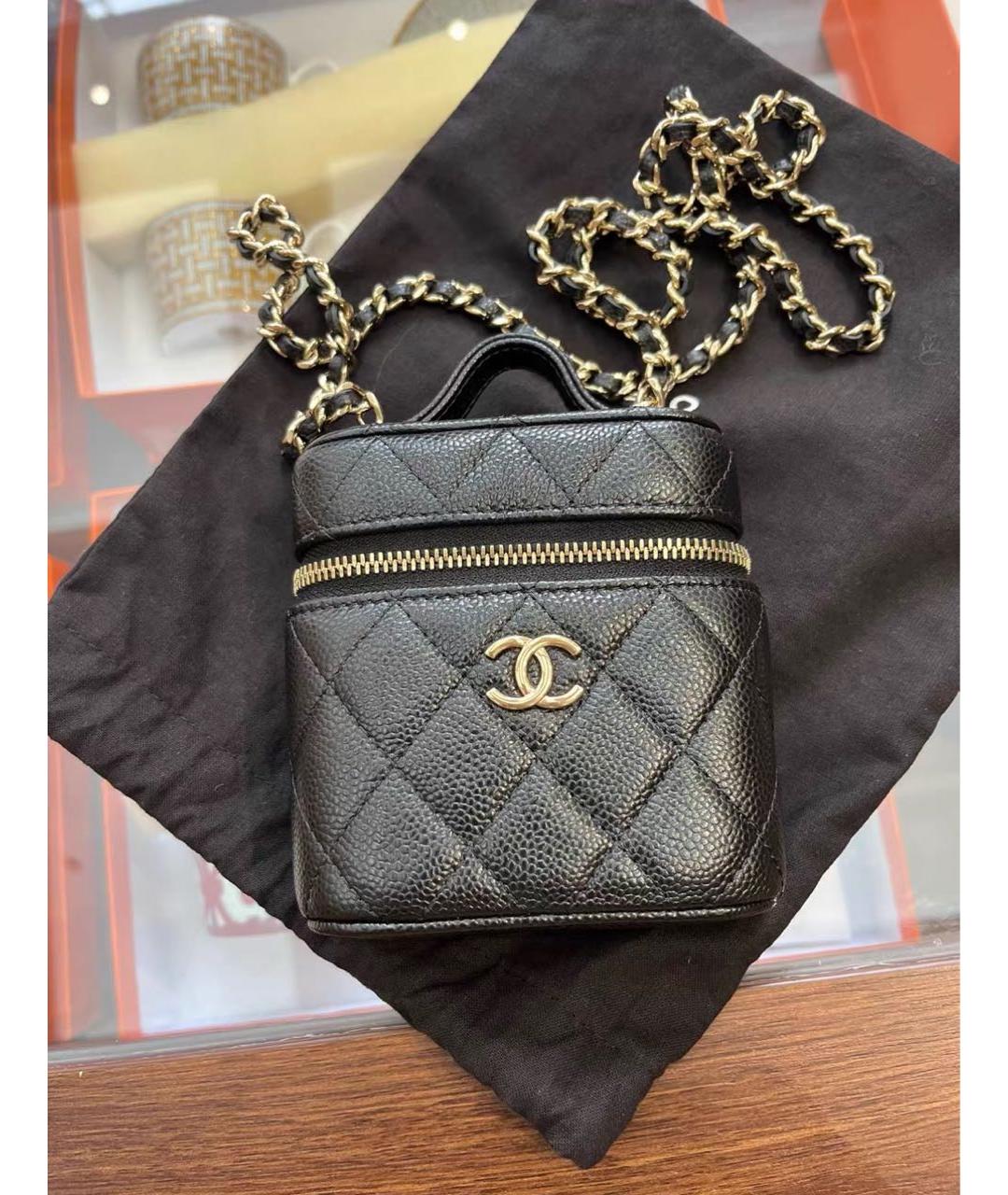 CHANEL Черная кожаная сумка через плечо, фото 3