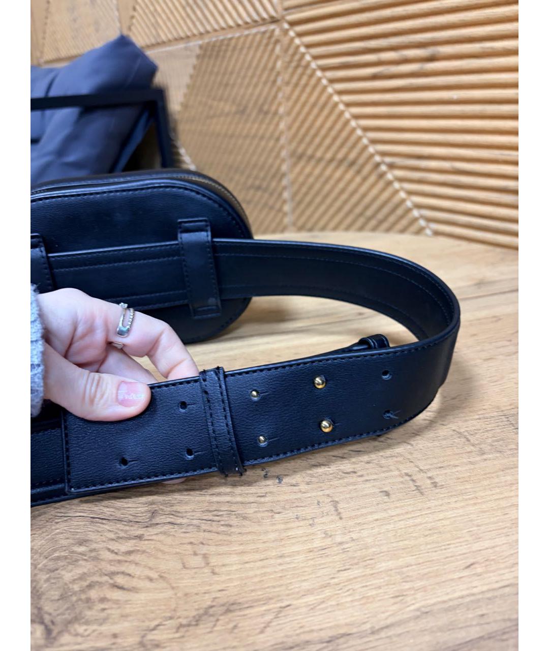 ELISABETTA FRANCHI Черная кожаная поясная сумка, фото 4