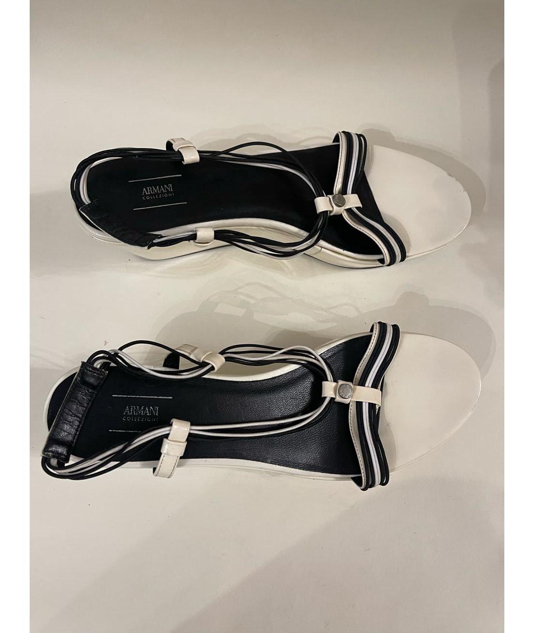 ARMANI COLLEZIONI Белые босоножки из лакированной кожи, фото 7