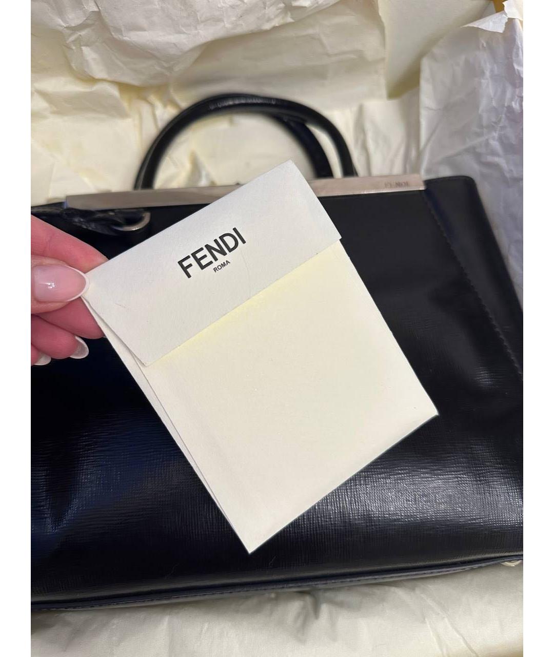 FENDI Черная сумка с короткими ручками из лакированной кожи, фото 8