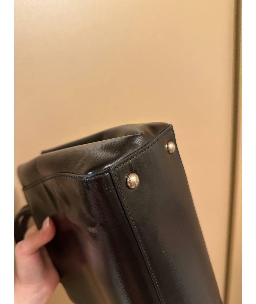 FENDI Черная сумка с короткими ручками из лакированной кожи, фото 7