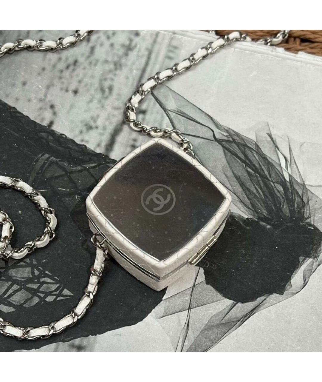 CHANEL Белая кожаная сумка через плечо, фото 6