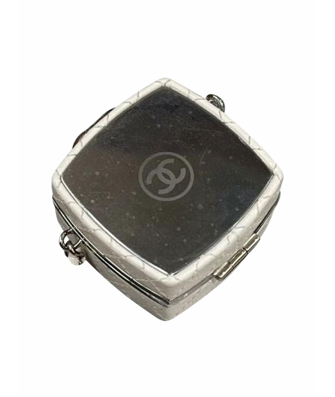 CHANEL Белая кожаная сумка через плечо, фото 1