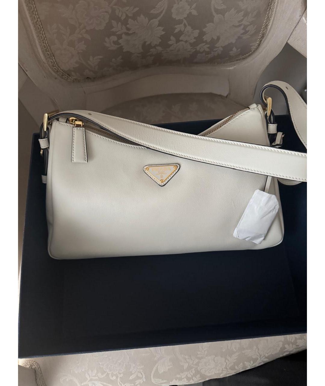 PRADA Белая кожаная сумка через плечо, фото 4