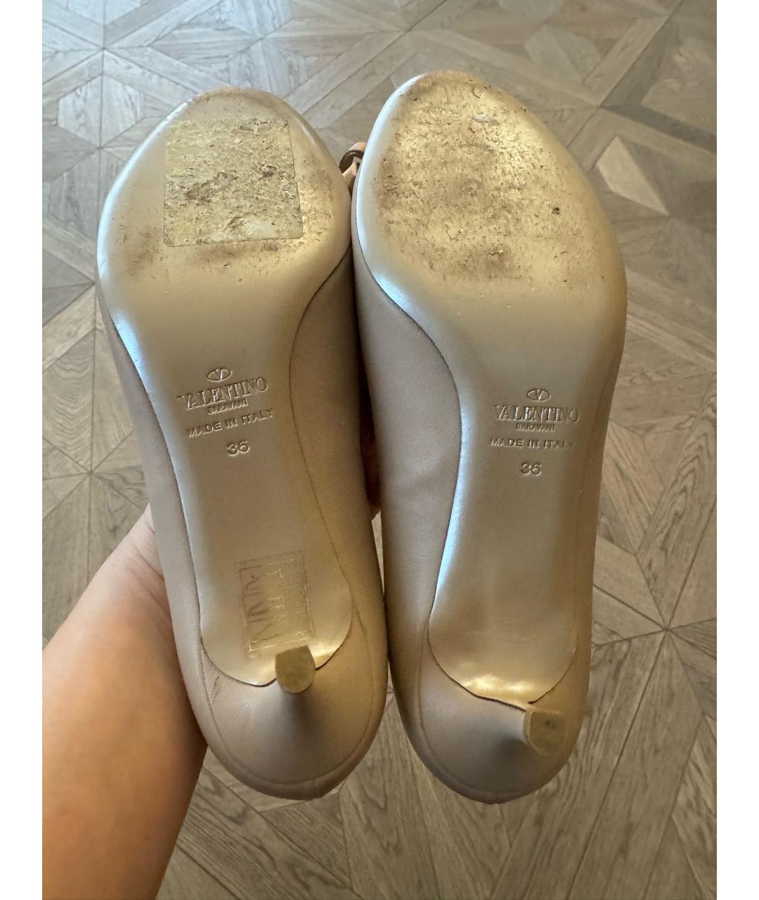 VALENTINO Бежевые кожаные туфли, фото 2
