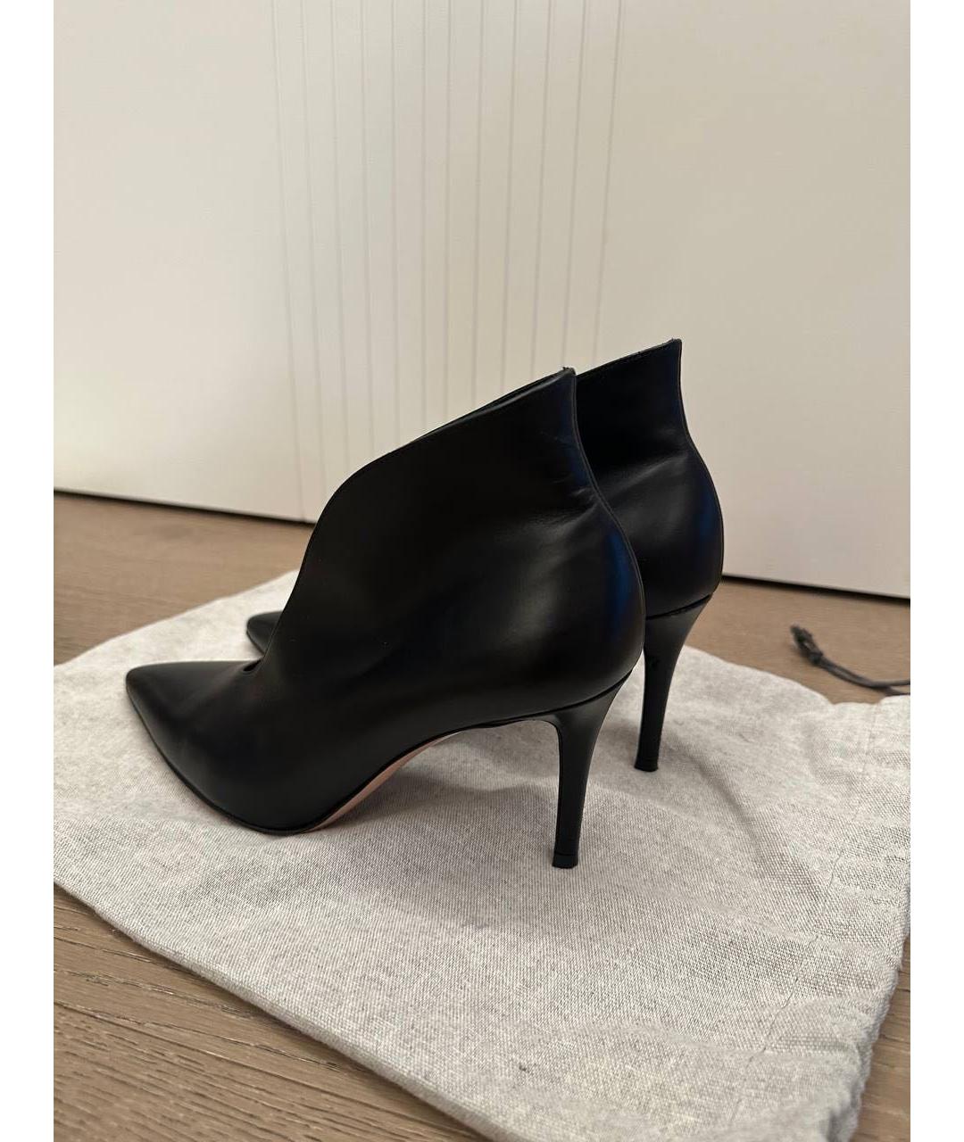 GIANVITO ROSSI Черные кожаные ботильоны, фото 5