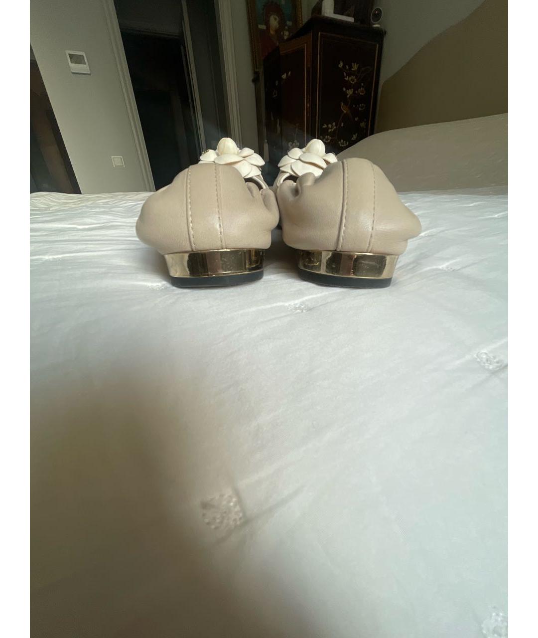 CHANEL Бежевые кожаные балетки, фото 4