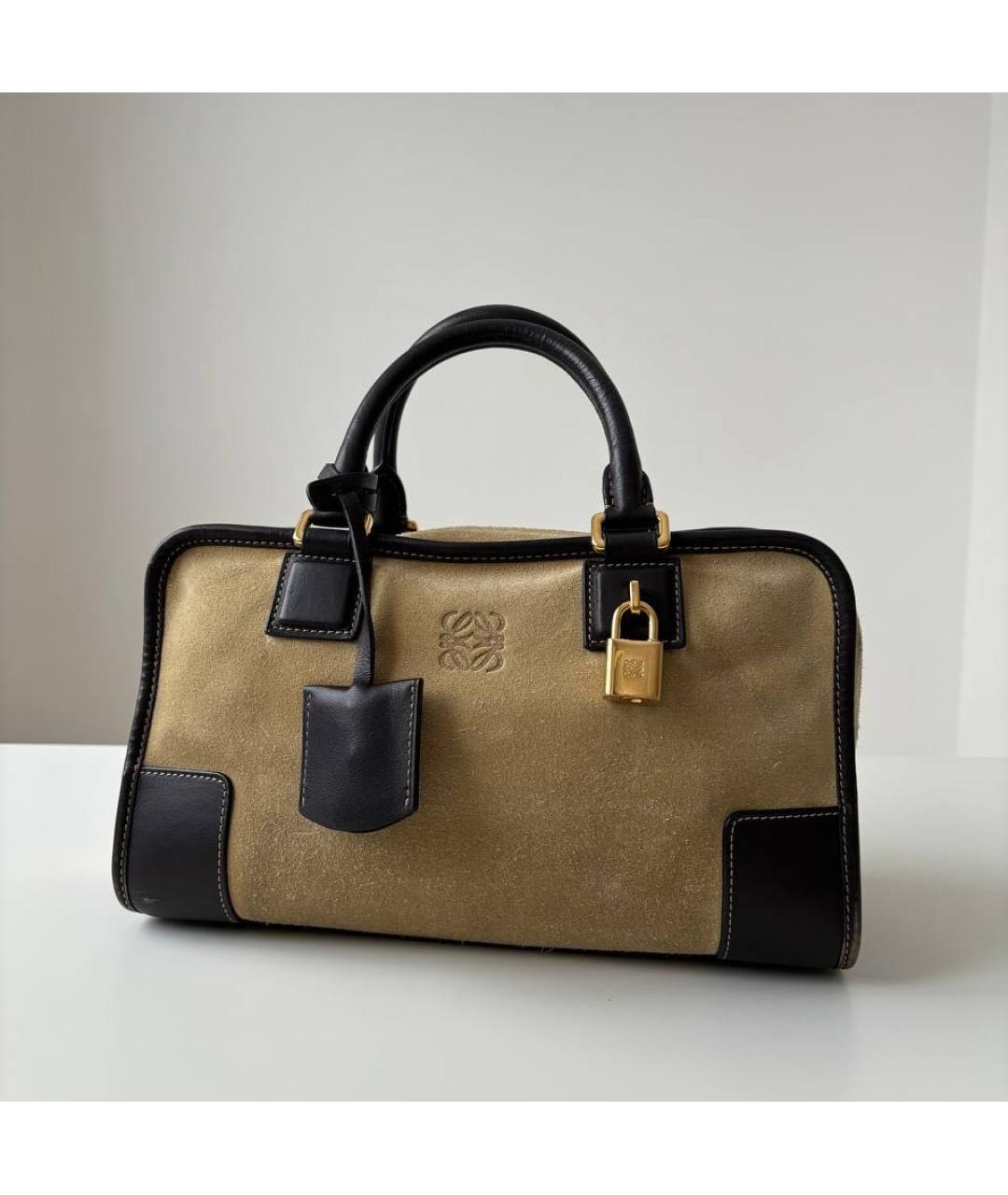 LOEWE Бежевая замшевая сумка с короткими ручками, фото 2